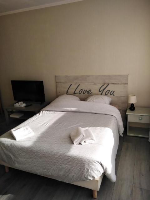 Appartements Boulevard des Pyrénées Pau Exterior foto